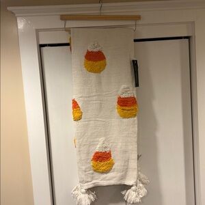 Rachel Zoe Candy Corn Halloween Throw Blanket NWT 50” x 60”